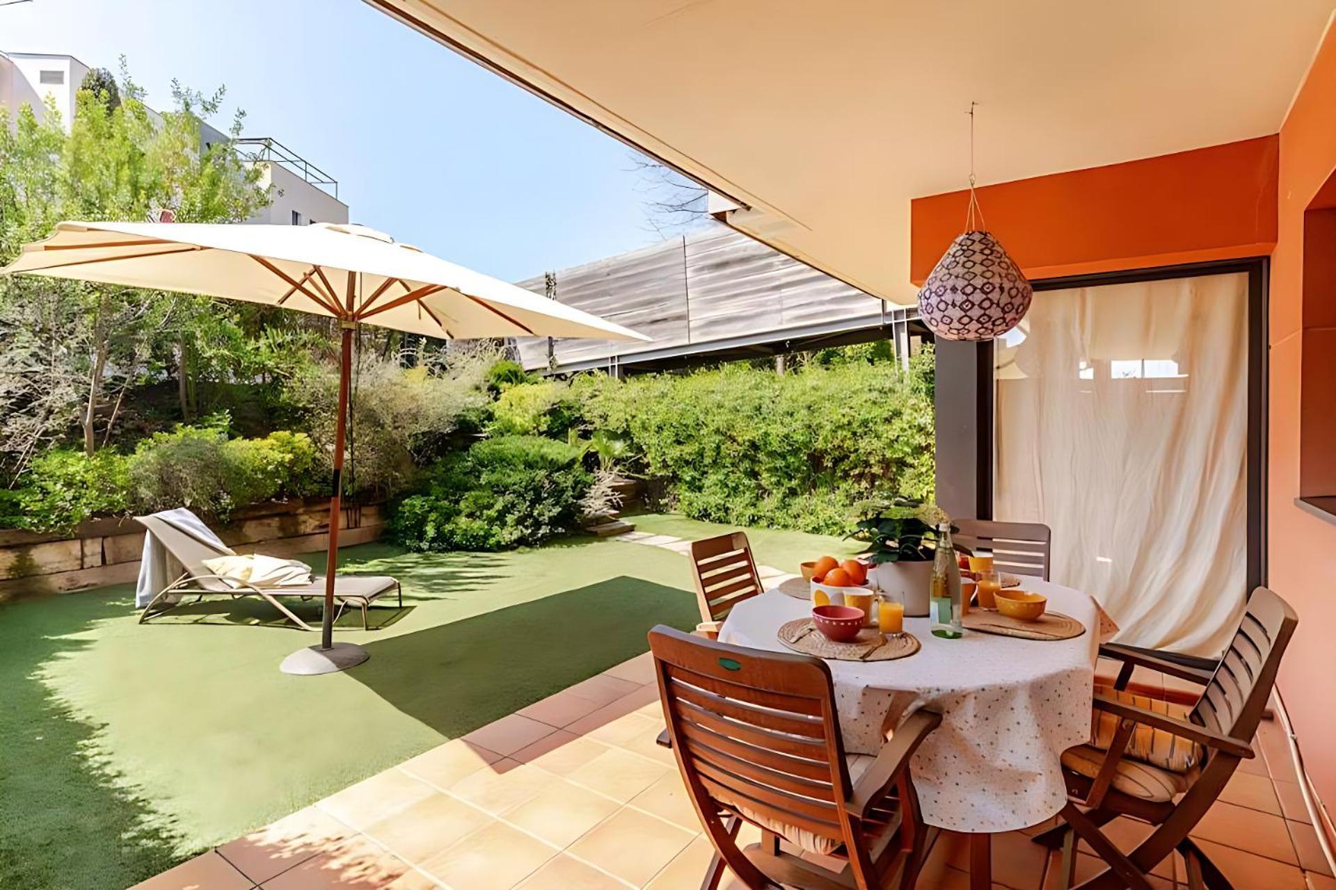 Pretty Garden Apartment Next To A Charming Beach Lloret de Mar Buitenkant foto